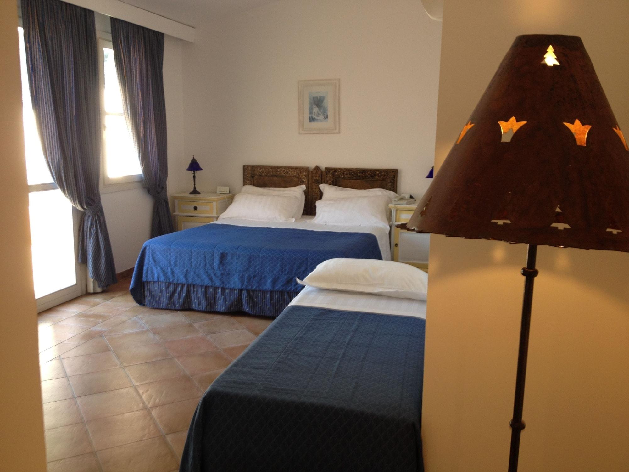 Hotel Cala Caterina Villasimius Eksteriør bilde